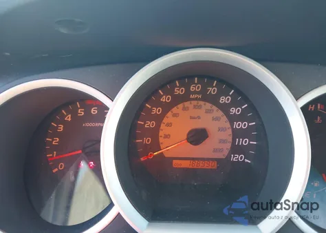 2010 Toyota Tacoma Prerunner V6 из США, поврежденный, VIN 3TMJU4GN3AM107172